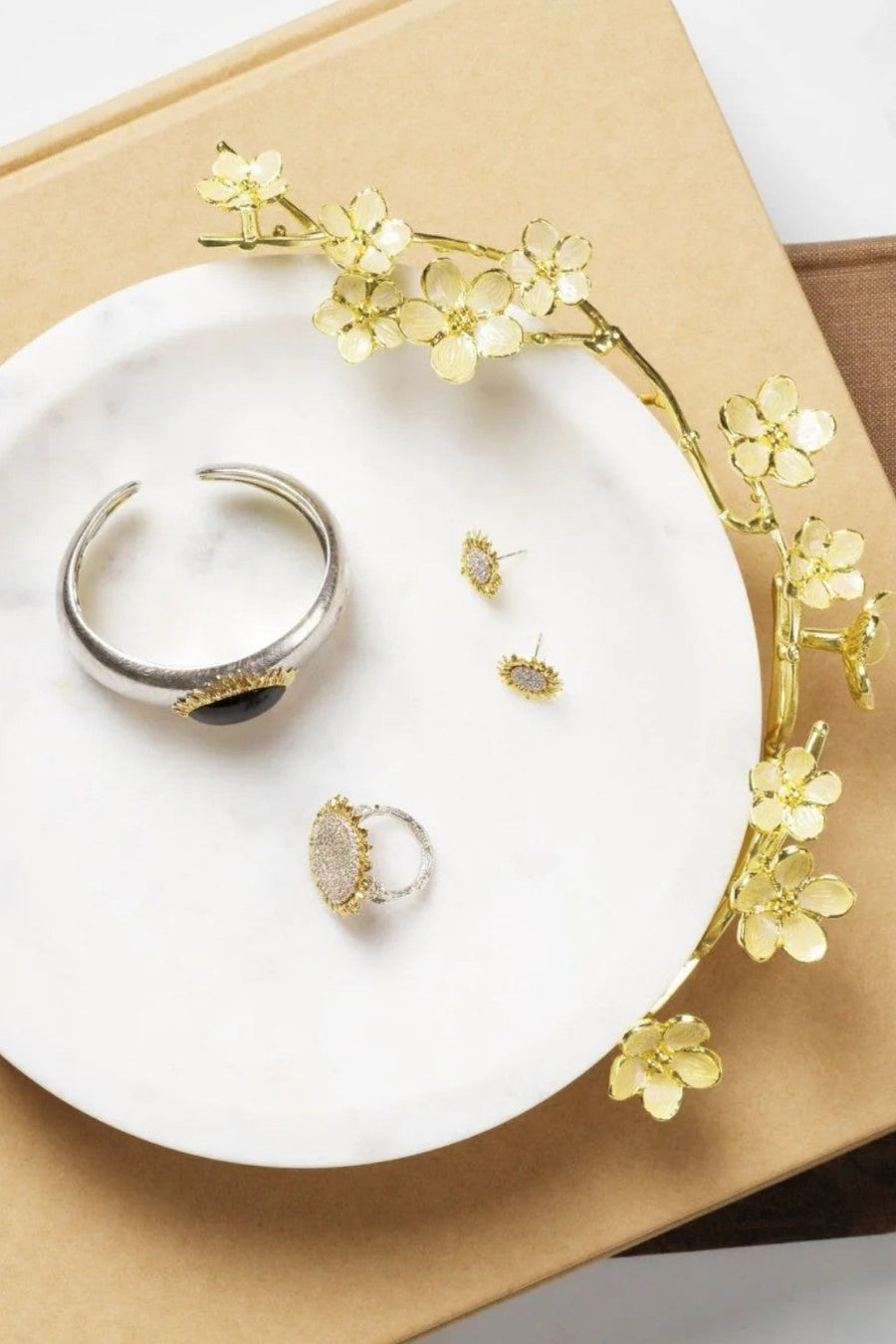 Michael Aram Cherry Blossom Trinket Tray – detail
