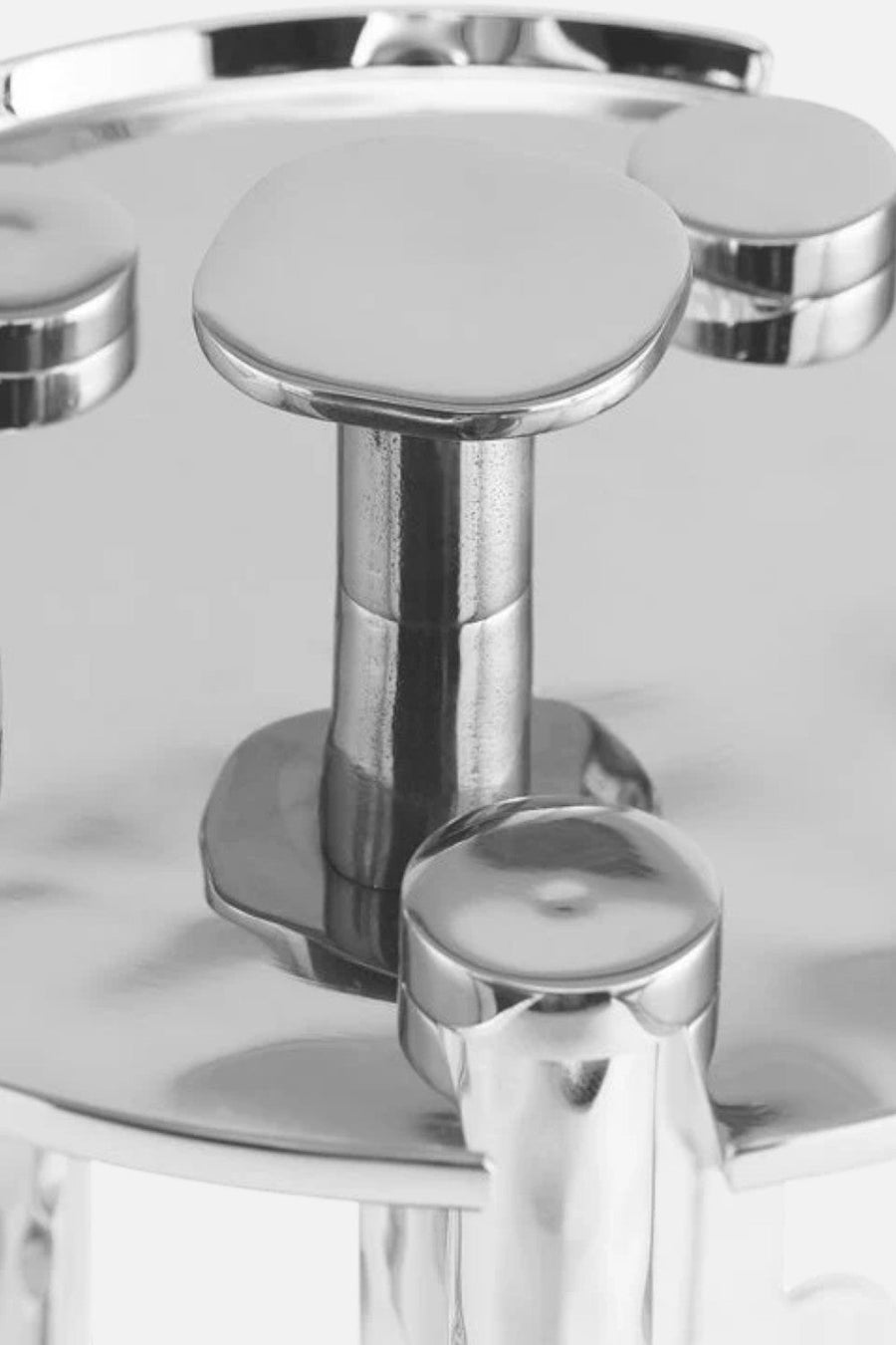 Michael Aram Reflective Bar Tools Set – detail
