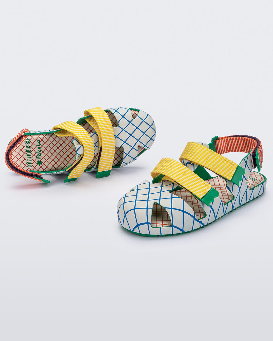 Mini Ioio + Fabula Baby Sandal in Green/Beige – back view