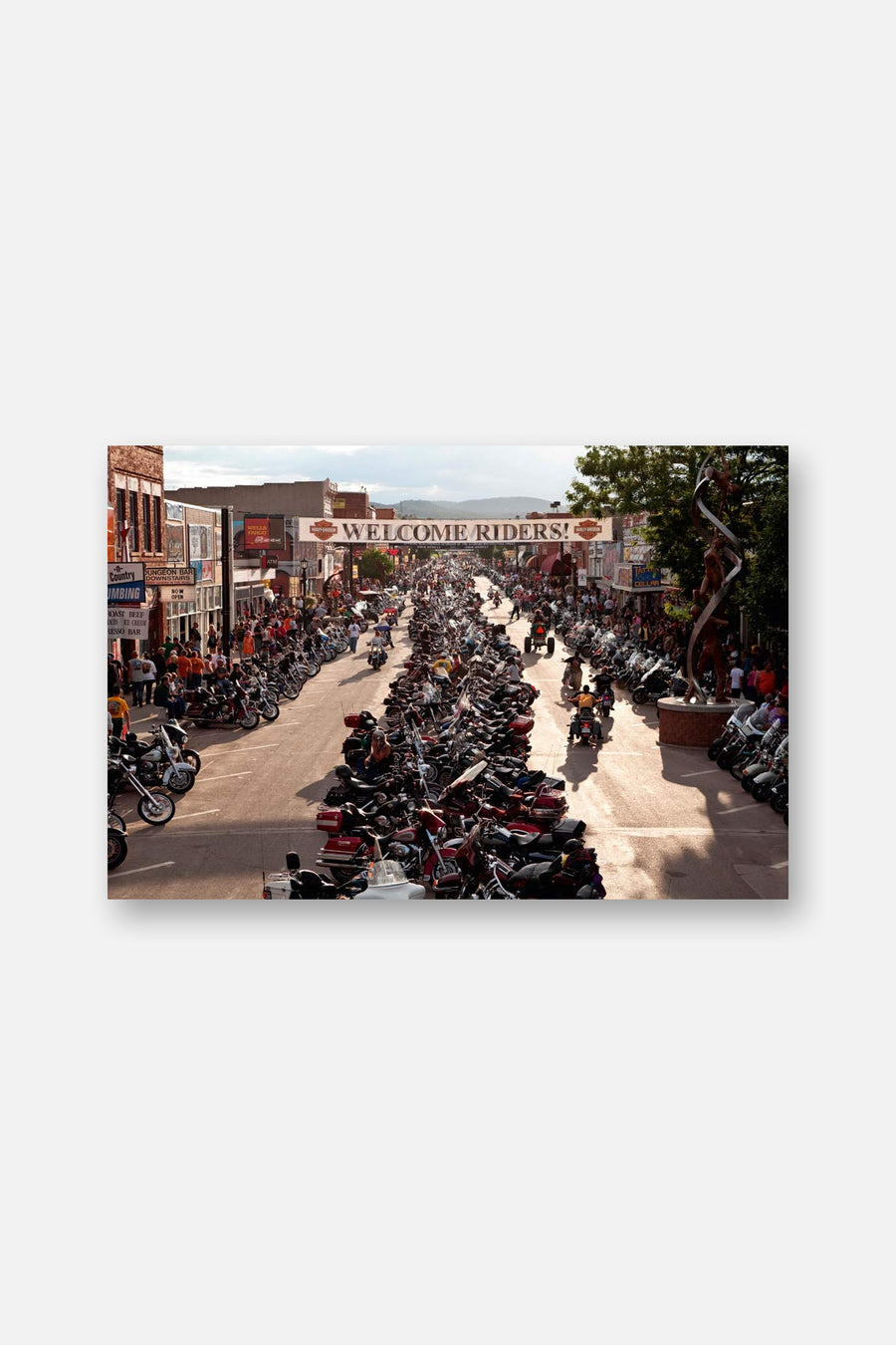 National Book Network The Harley-Davidson Book - Refueled – detail