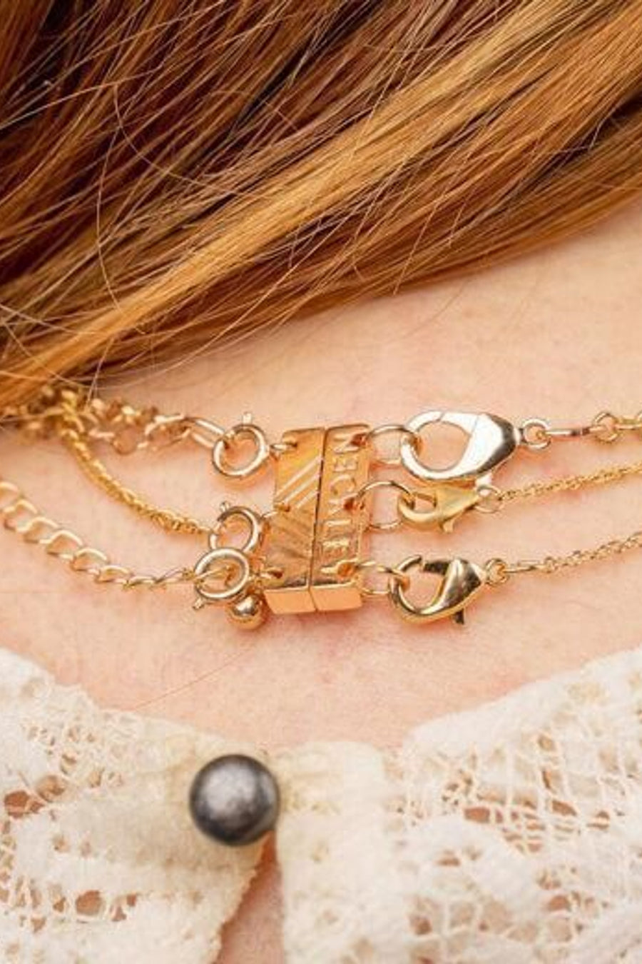 Necklet Stainless Steel Gold Triple Layering Clasp – flat lay