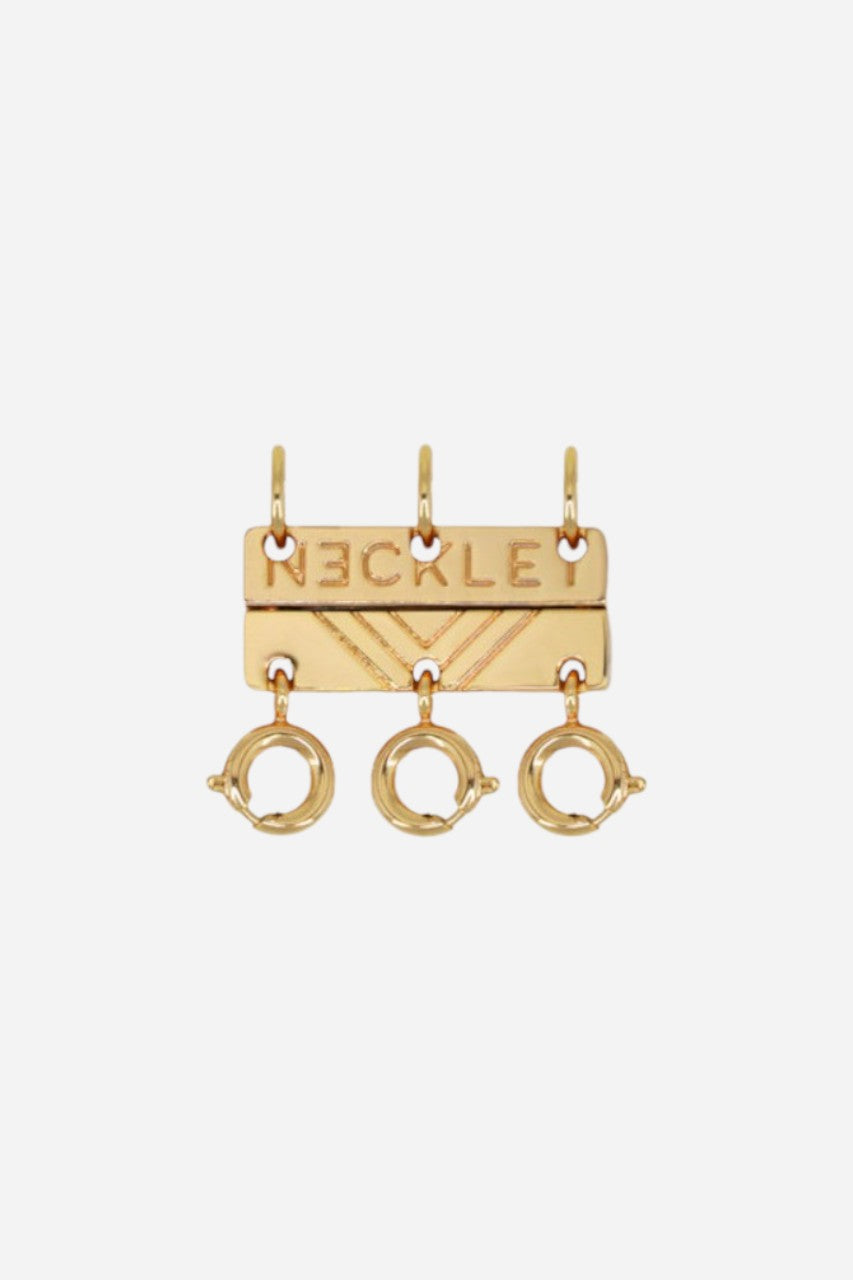 Necklet Stainless Steel Gold Triple Layering Clasp – front view