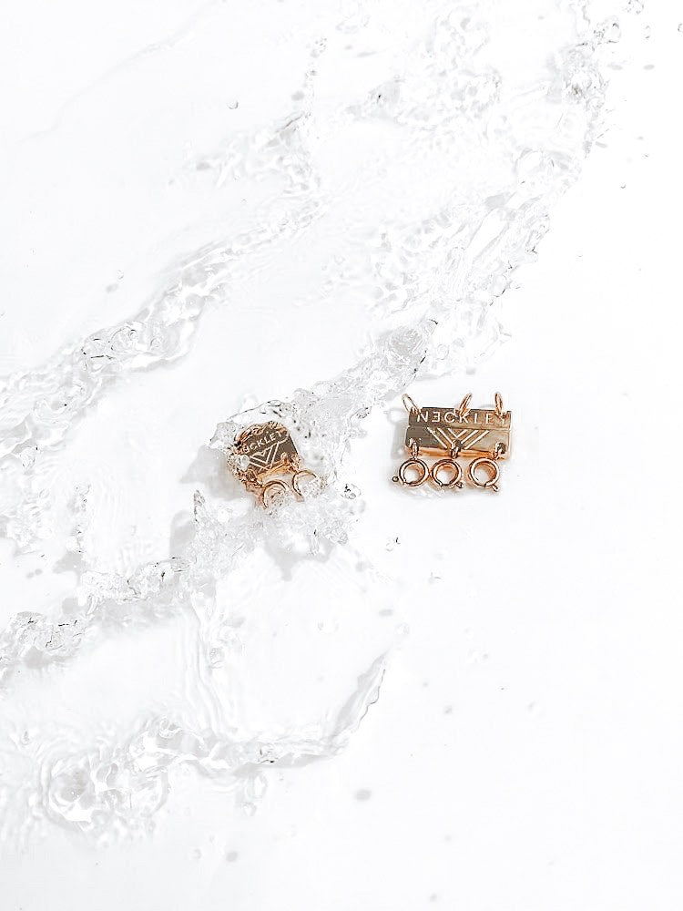 Necklet Stainless Steel Rose Gold Triple Layering Clasp – back view