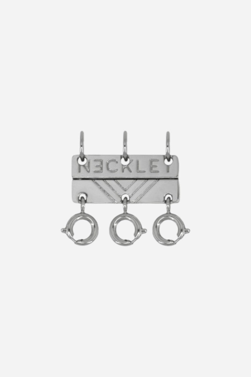 Necklet Stainless Steel White Gold Triple Layering Clasp – front view