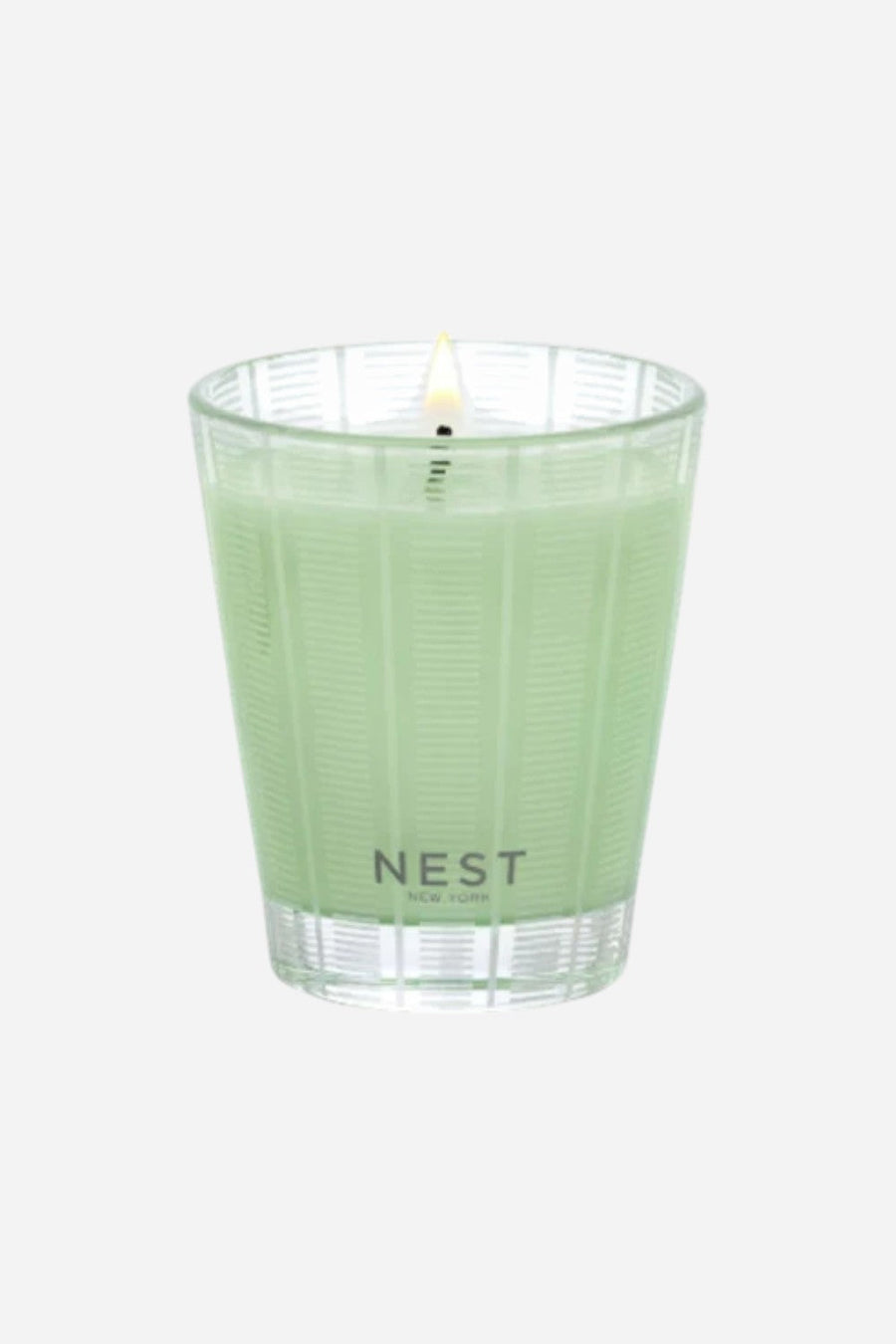 Nest Cucumber & White Sage Classic Candle – front view
