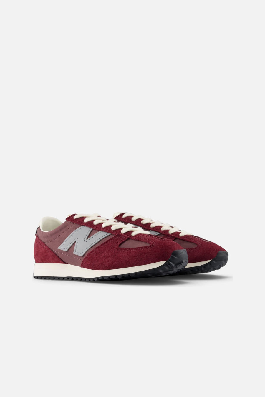 New Balance 471 Sneaker in Mulled Wine – side view