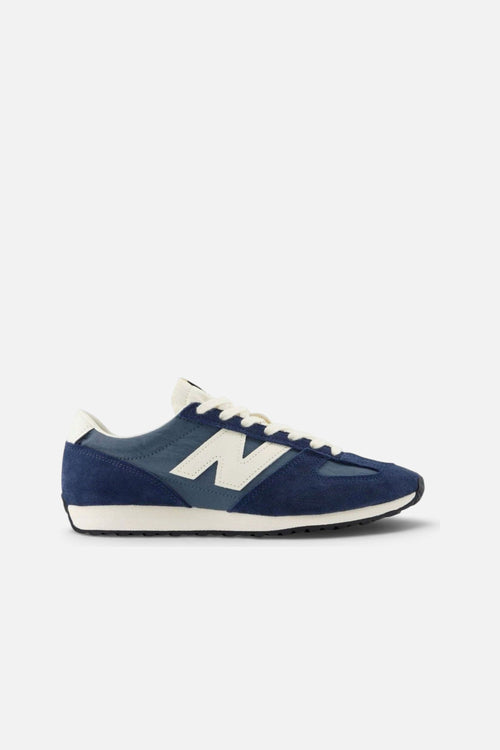 New Balance 471 Sneaker in NB Navy – side view
