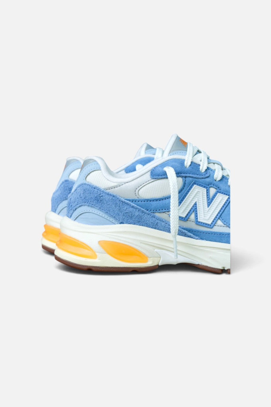 New Balance Men's Abzorb 2010 Sneaker in Heron Blue – detail