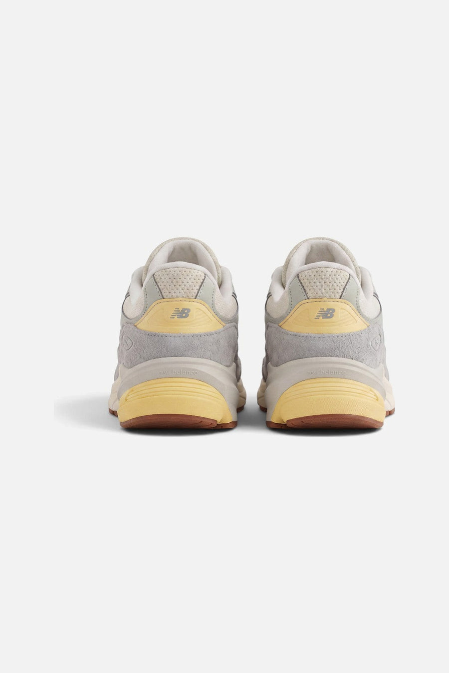 New Balance Men's Abzorb 2010 Sneaker in Silver Moss – side view