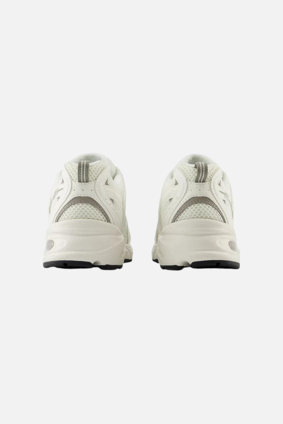 New Balance Unisex 530 Sneaker in Sea Salt and Arid Stone – flat lay