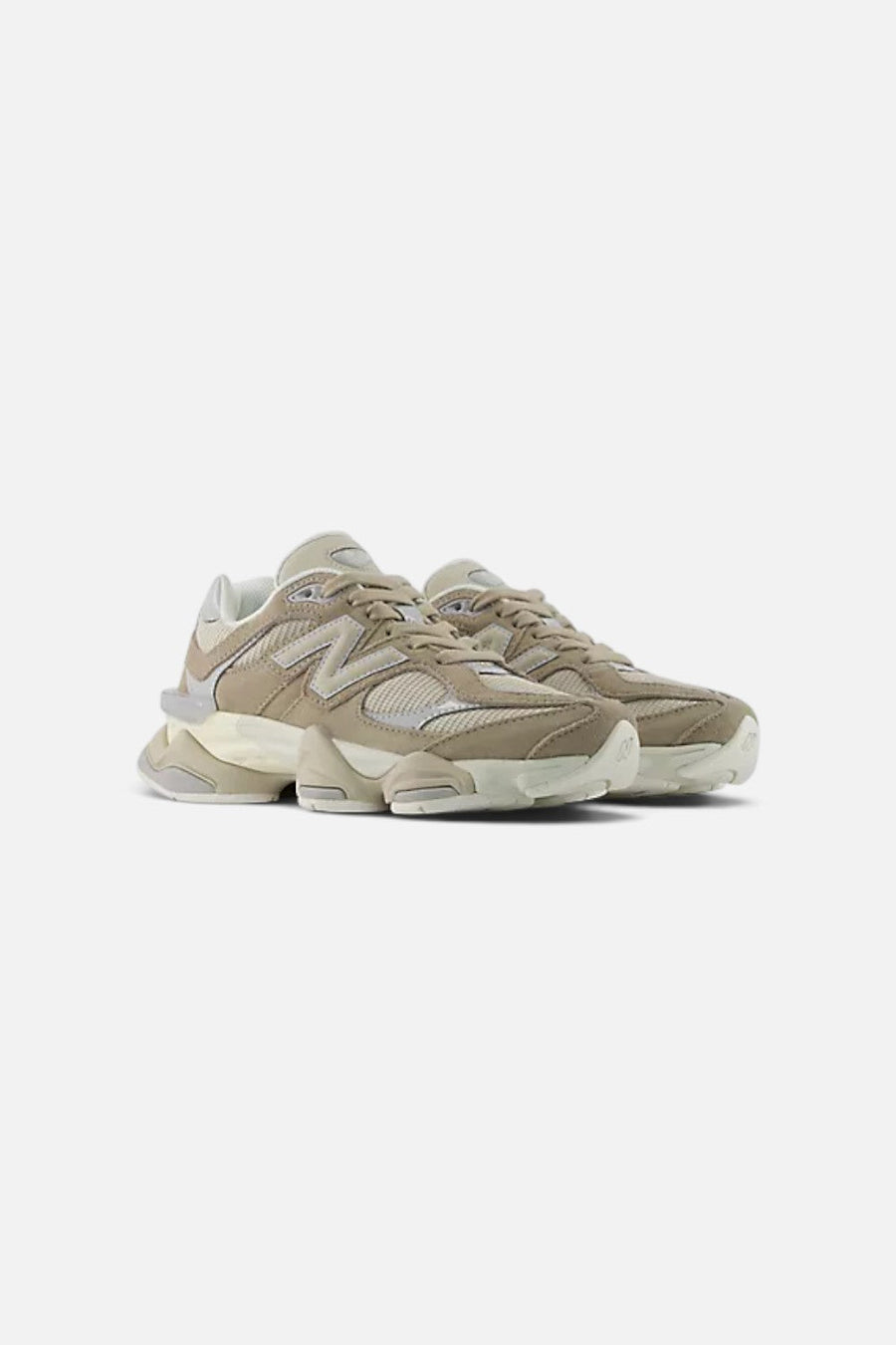 New Balance Unisex 9060 Sneaker in Driftwood – front view