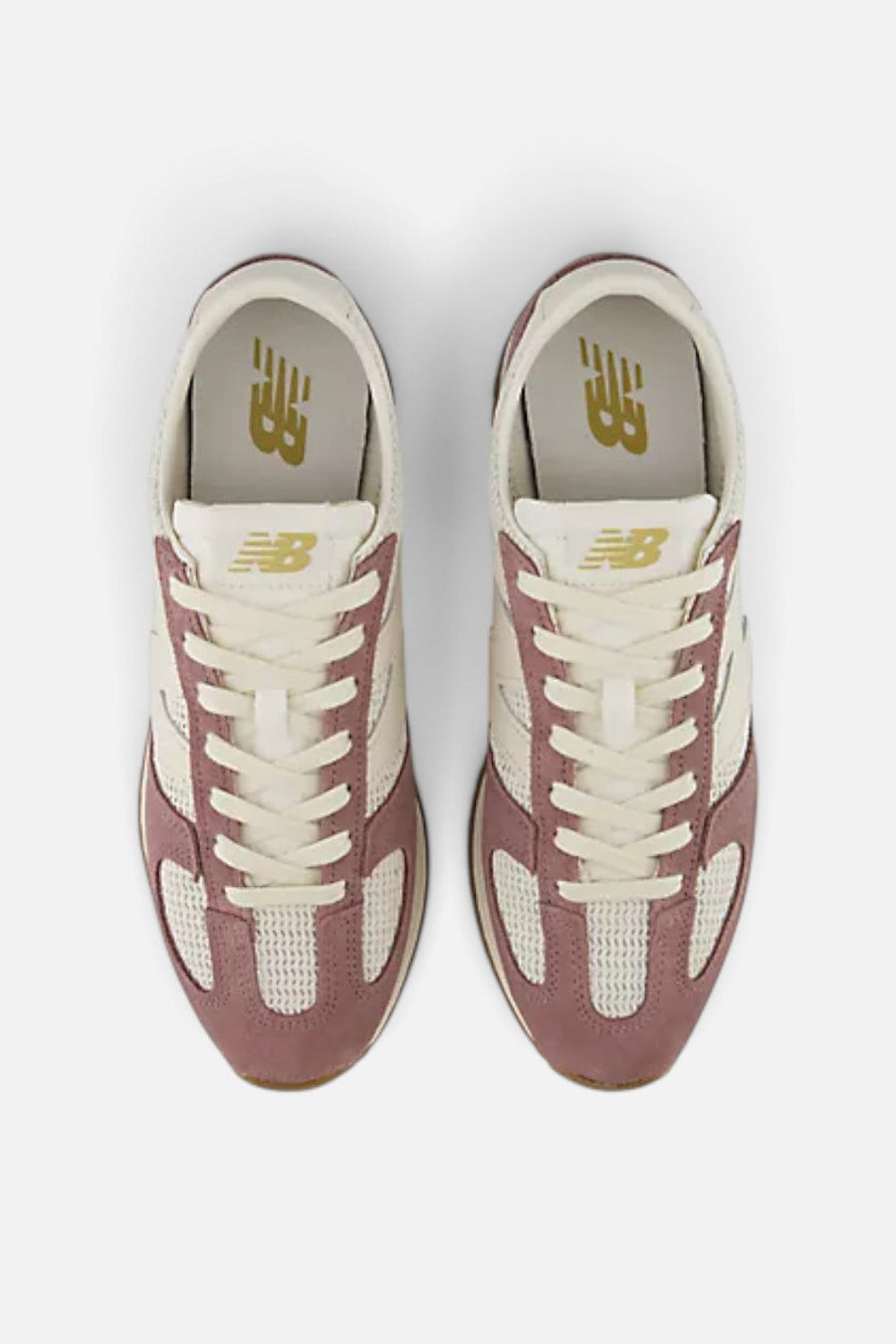New Balance Women's 471 Sneaker in Pebble – detail