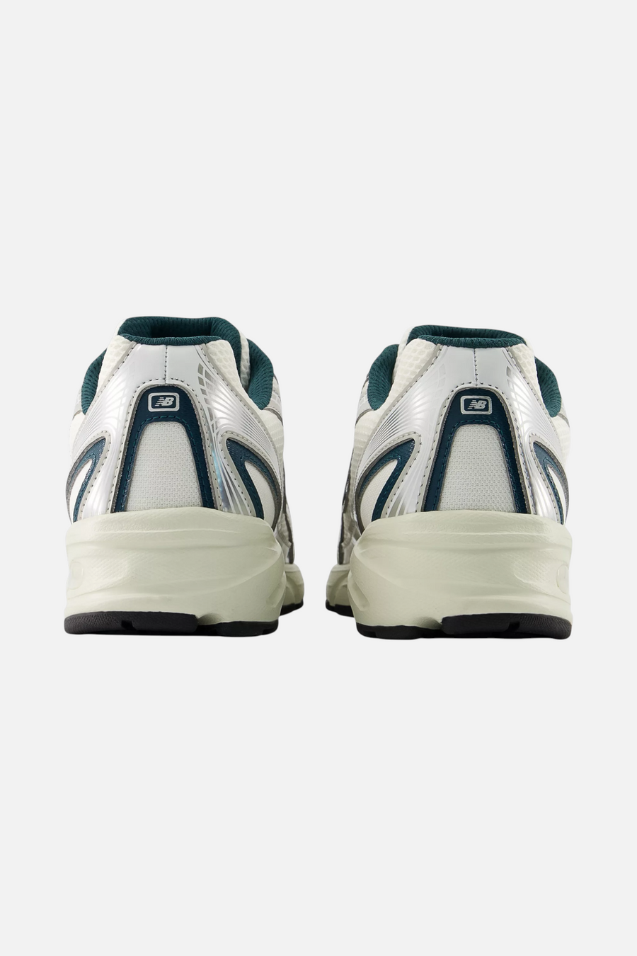 New Balance Women's 740 in Medusa Green – flat lay