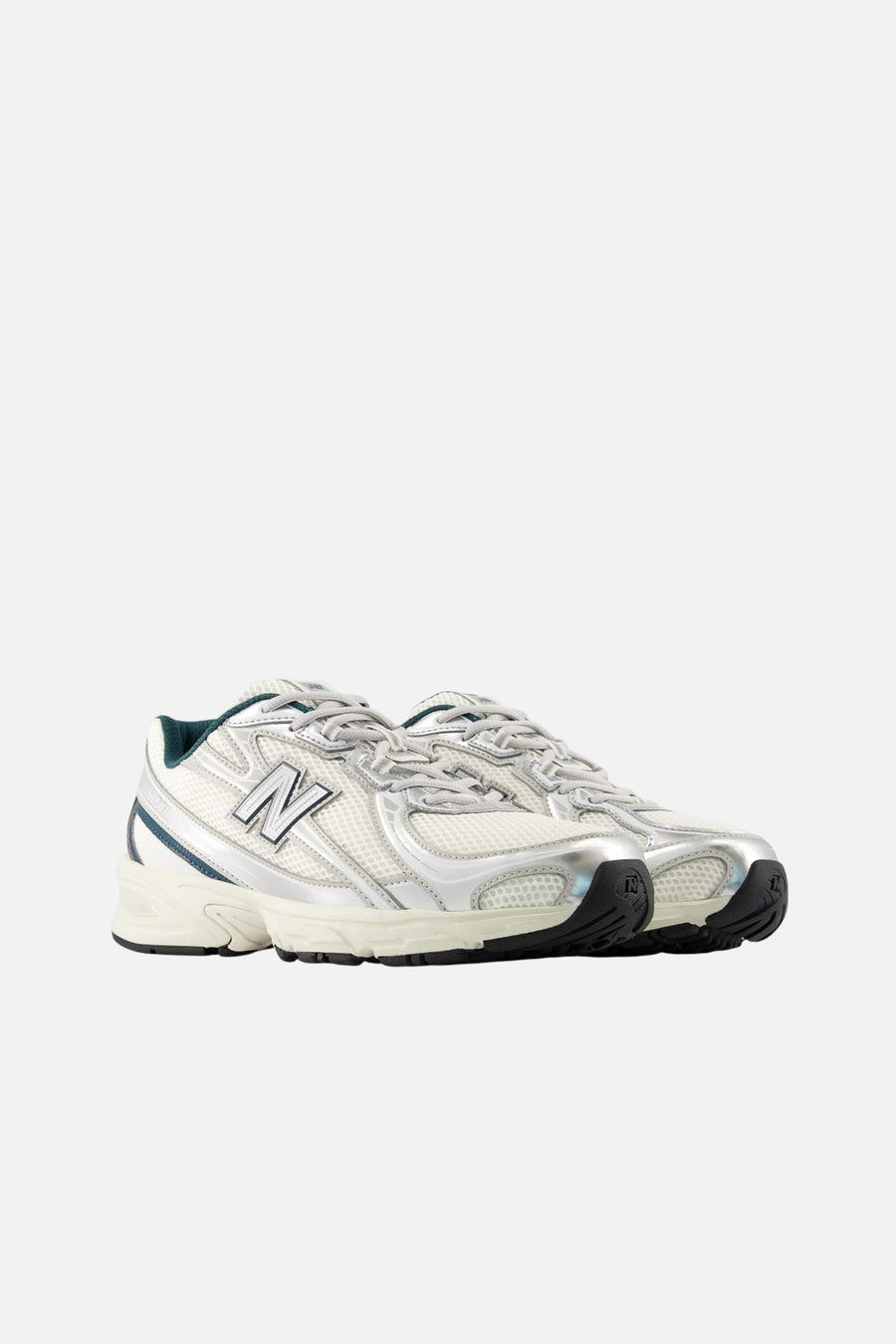 New Balance Women's 740 in Medusa Green – three-quarter view