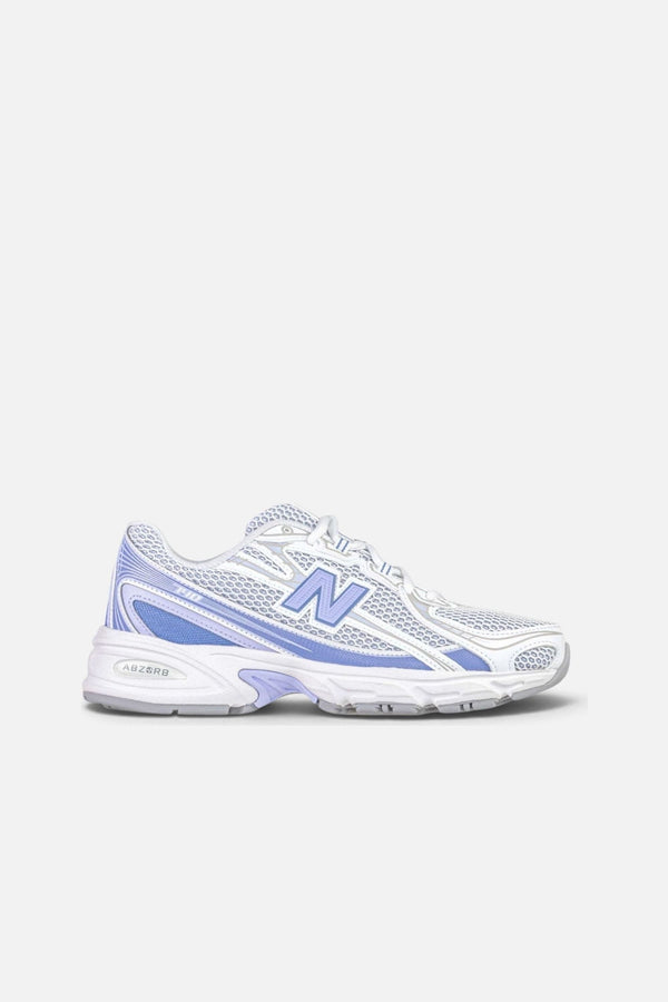 New Balance Women's 740 Sneaker in Fairweather Blue