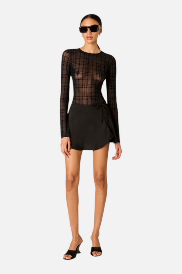 NIA Women's Fox Top in Black