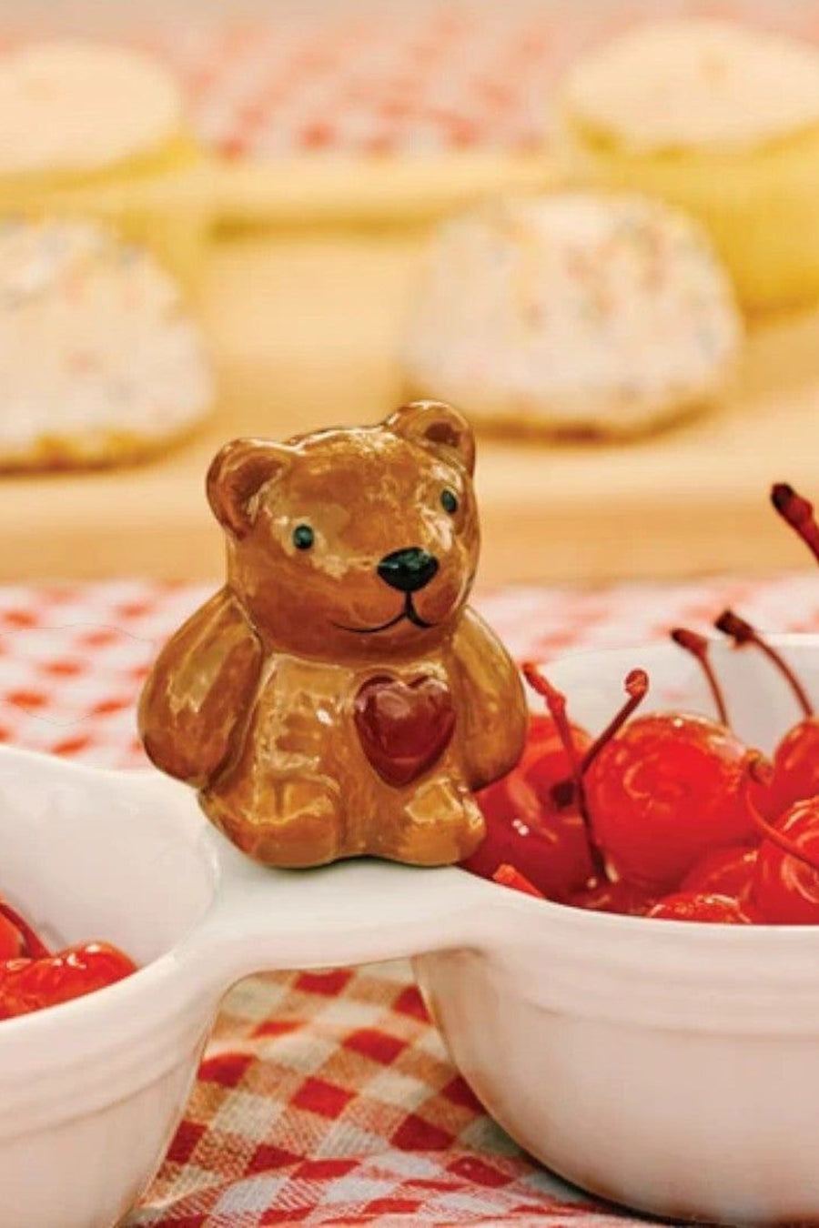Nora Fleming Bear With Me Mini – side view