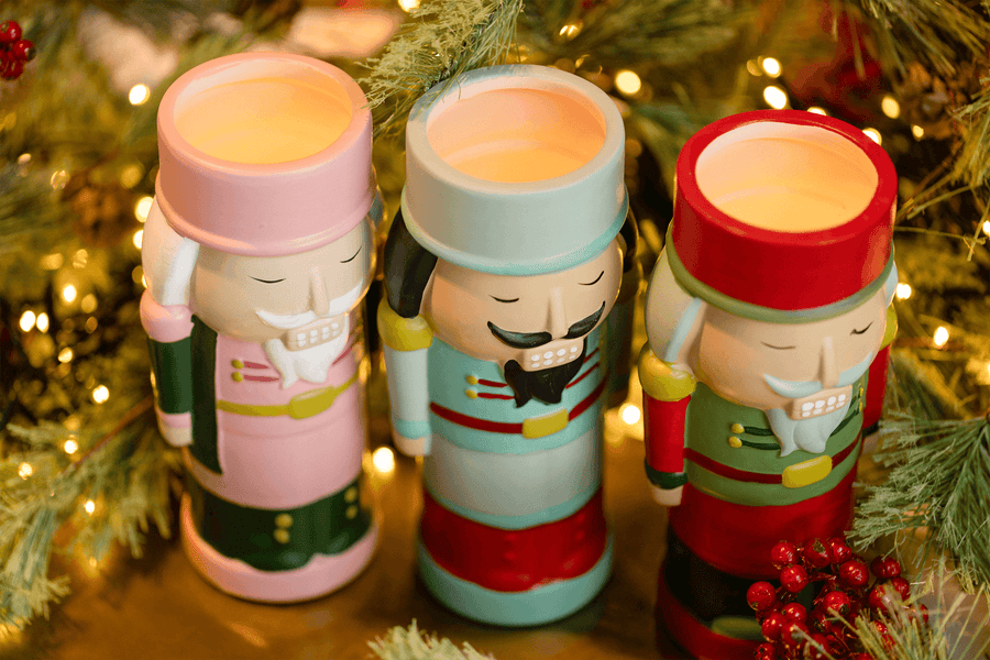 Nutcracker Candle Pink – back view