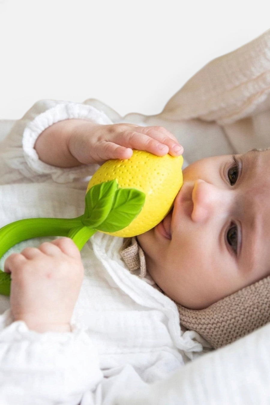Oli & Carol Lemon Rattle Toy – side view