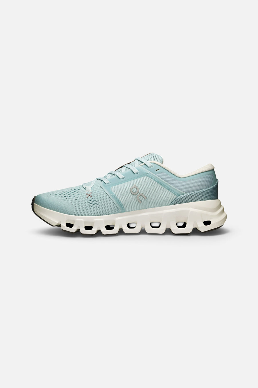 On Running Cloud X 5 in Brook | Ivory – detail