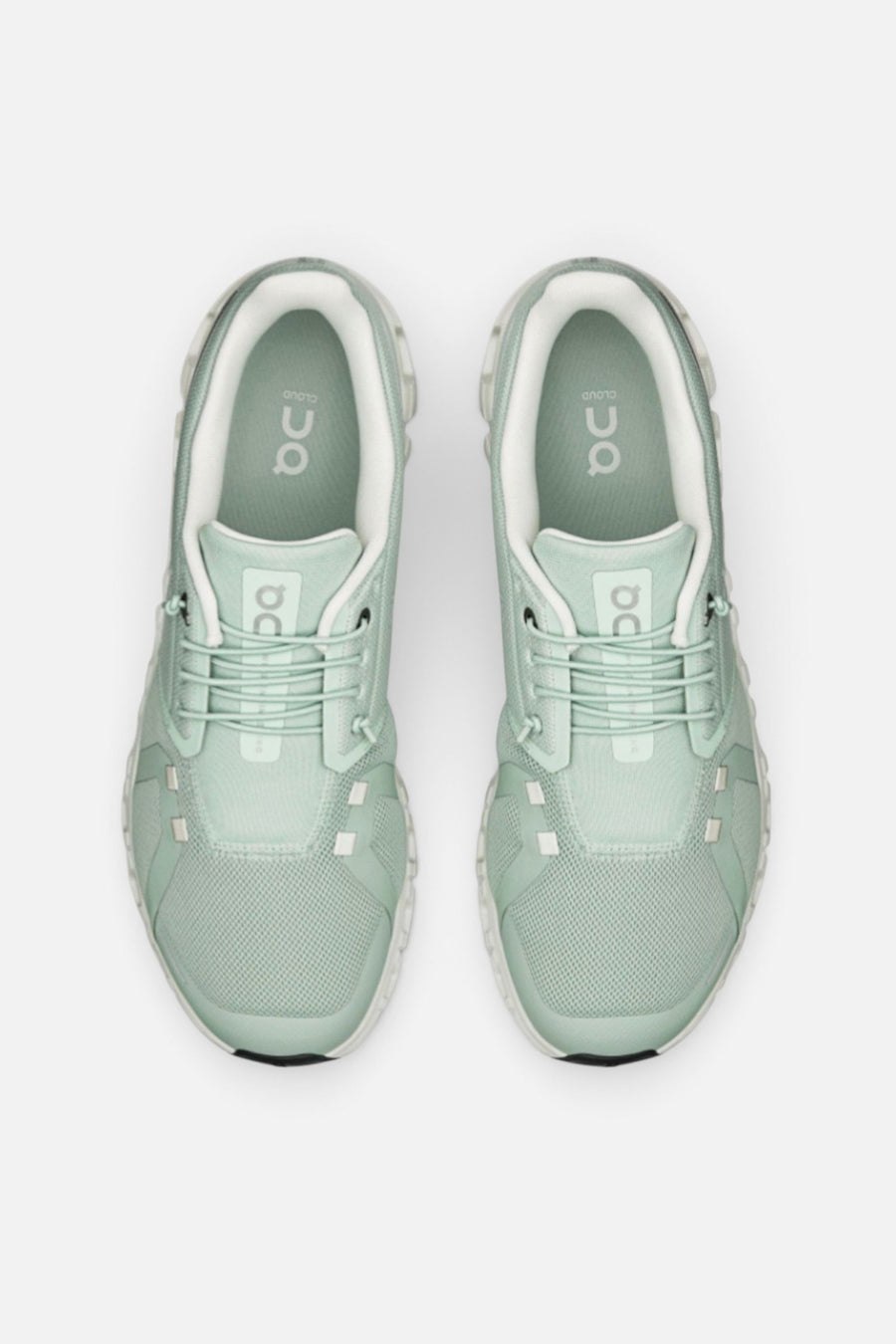 On Running Men's Cloud 6 in Mineral and Ice – top view