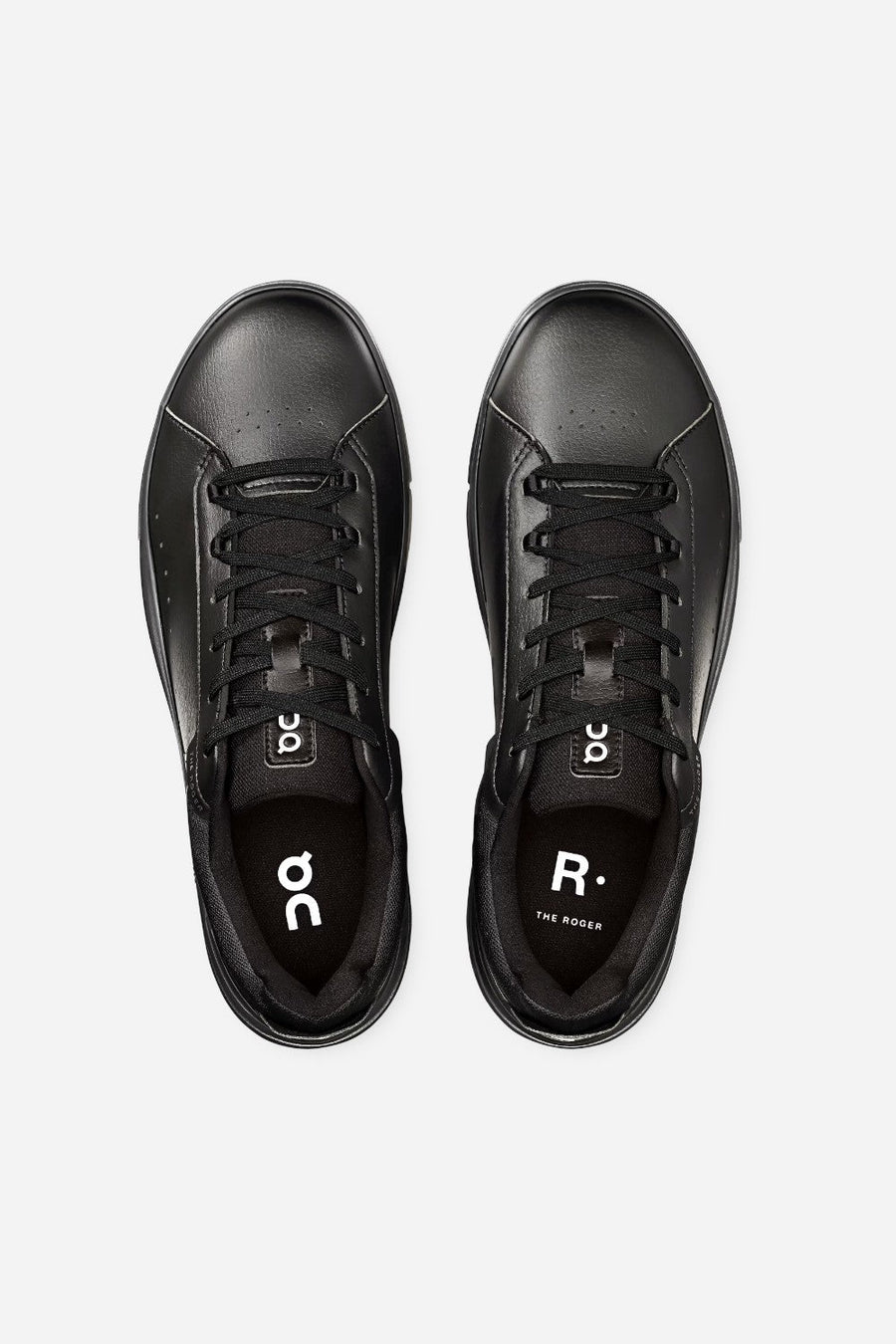 ON Running Men's The Roger Advantage in Black / Black – back view
