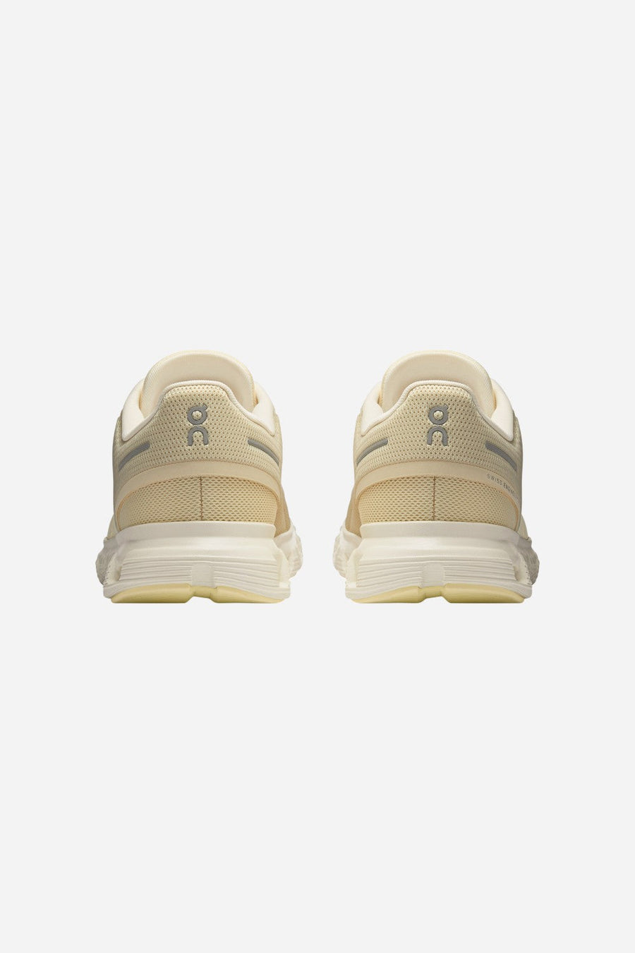 On Running Women's Cloud 6 in Castor/Ivory – detail