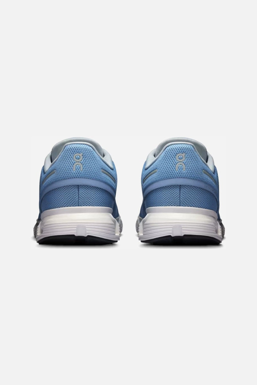 ON Running Women's Cloud 6 in Chambray & White – back view