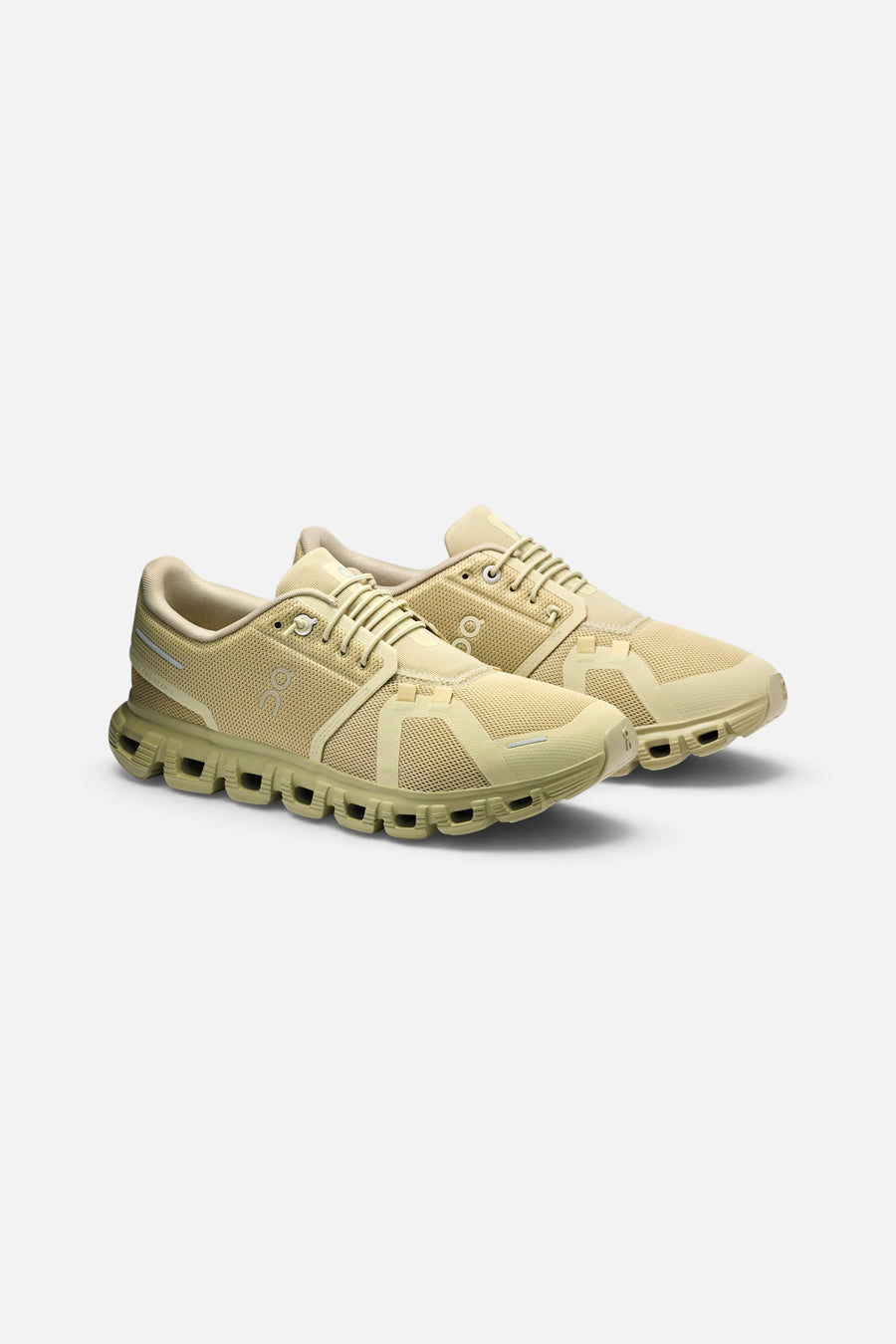 On Running Women's Cloud 6 in Haze and Fen – pair view
