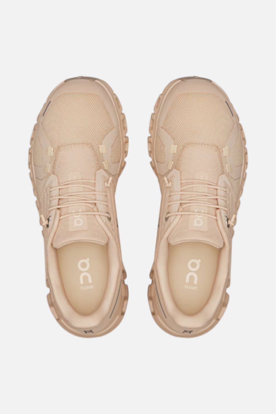 On Running Women's Cloud 6 in Sand – detail