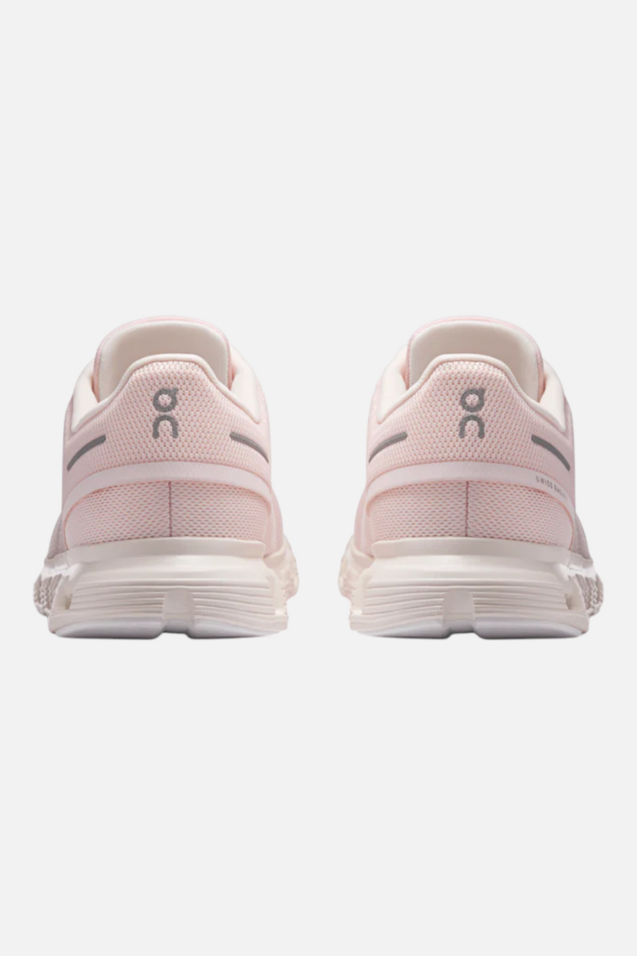 On Running Women's Cloud 6 Sneaker in Salt and Gardenia – alternate