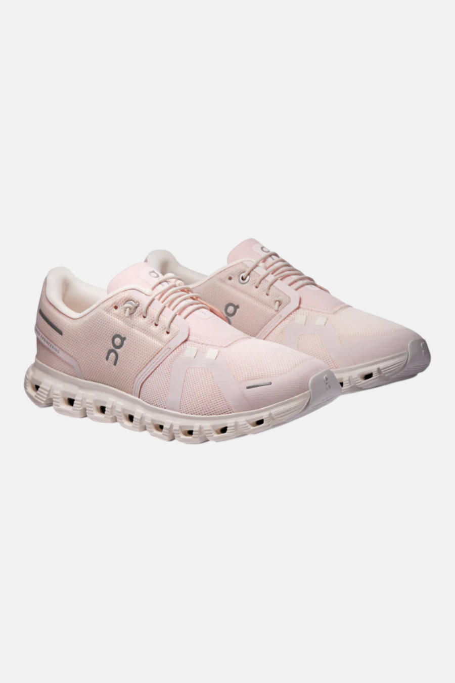 On Running Women's Cloud 6 Sneaker in Salt and Gardenia – back view