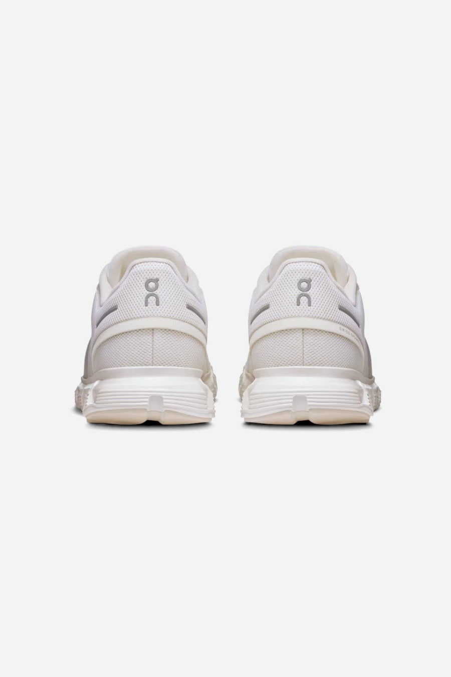 On Running Women's Cloud 6 in White – flat lay
