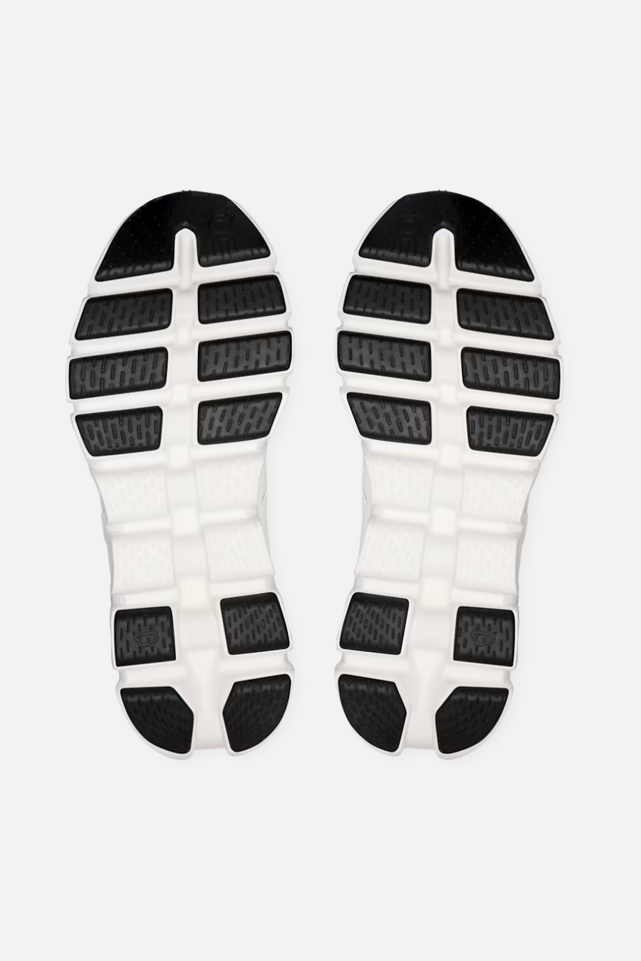 On Running Women's Cloud X 5 Sneaker in Black and White – detail