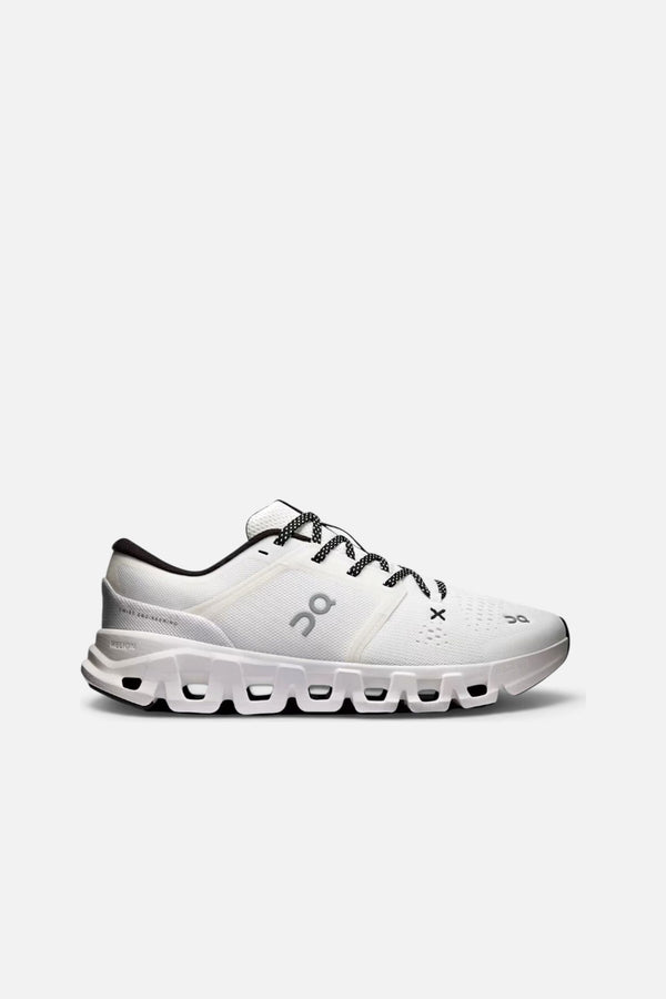 On Running Women's Cloud X 5 Sneaker in Black and White