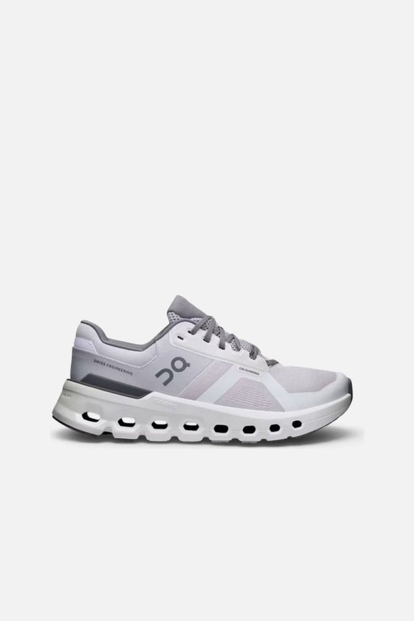 On Running Women's Cloudrunner 2 in Frost/White