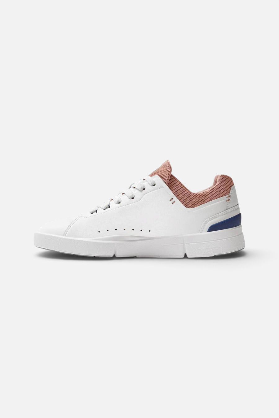 ON Running Women's Roger Advantage In White/Dustrose – side view