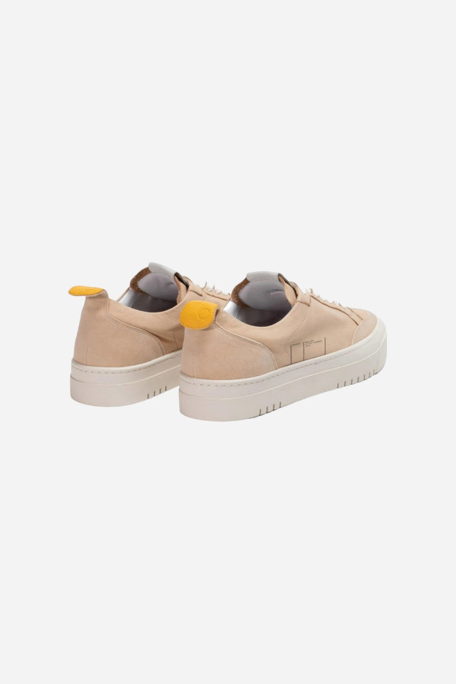 Oncept London Sneakers in Latte – side view