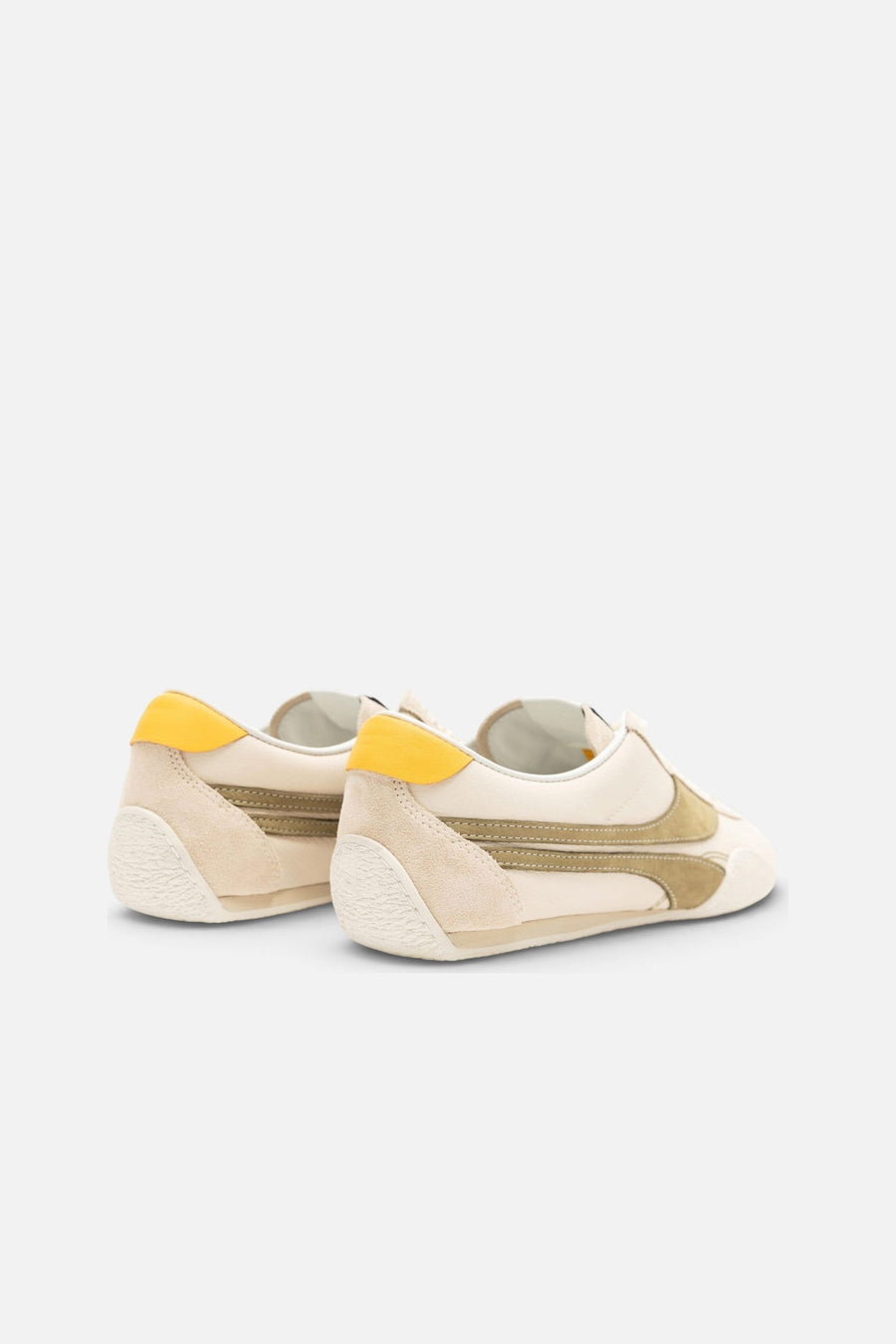 Oncept Lund Driving Shoe in Wheat – side view