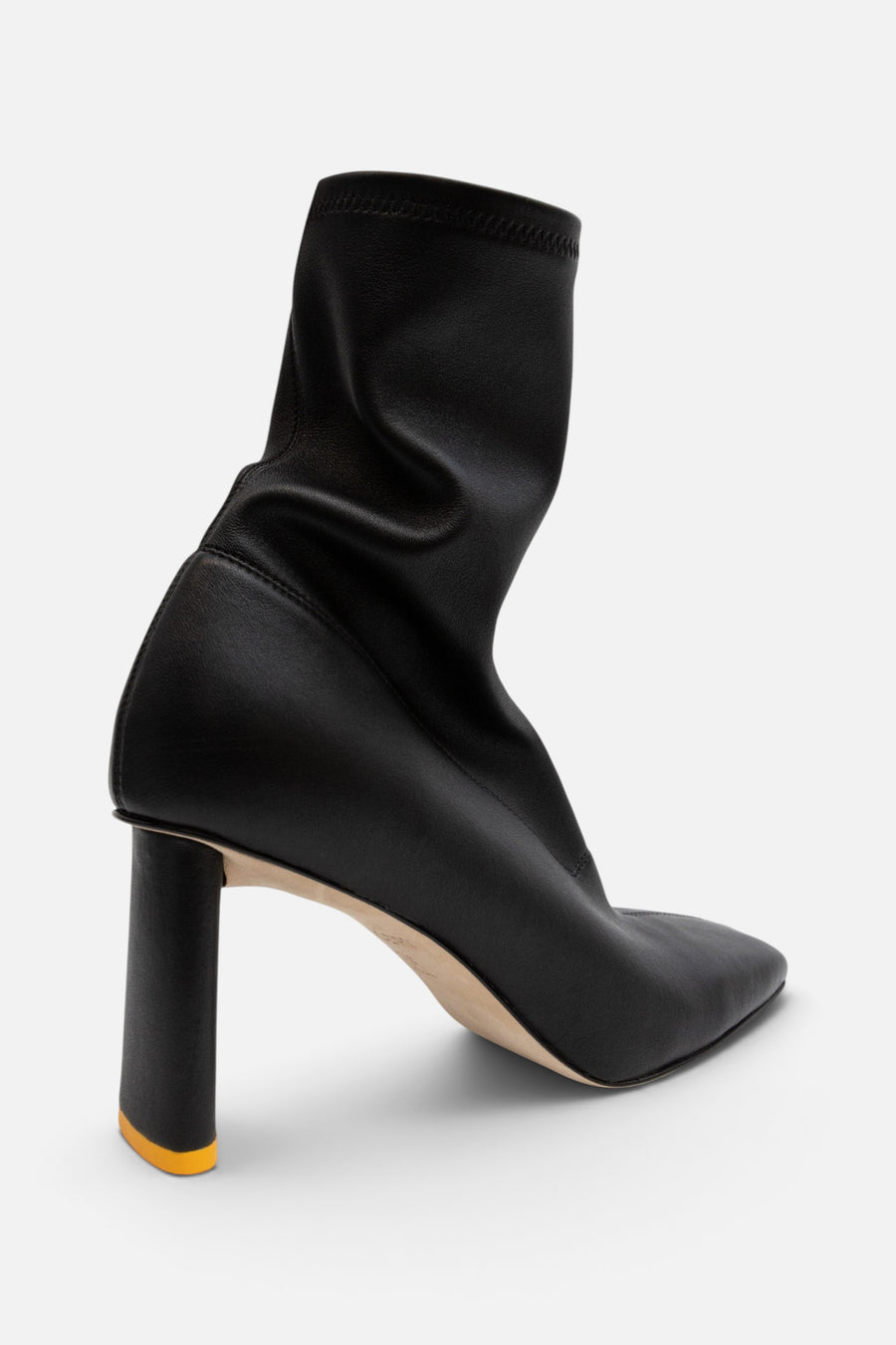 Oncept Lyon Boot in Black – flat lay
