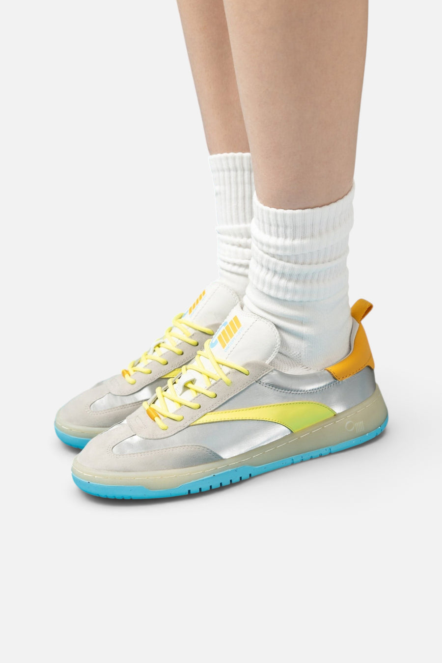 Oncept Panama Sneakers in Silver Flash – alternate