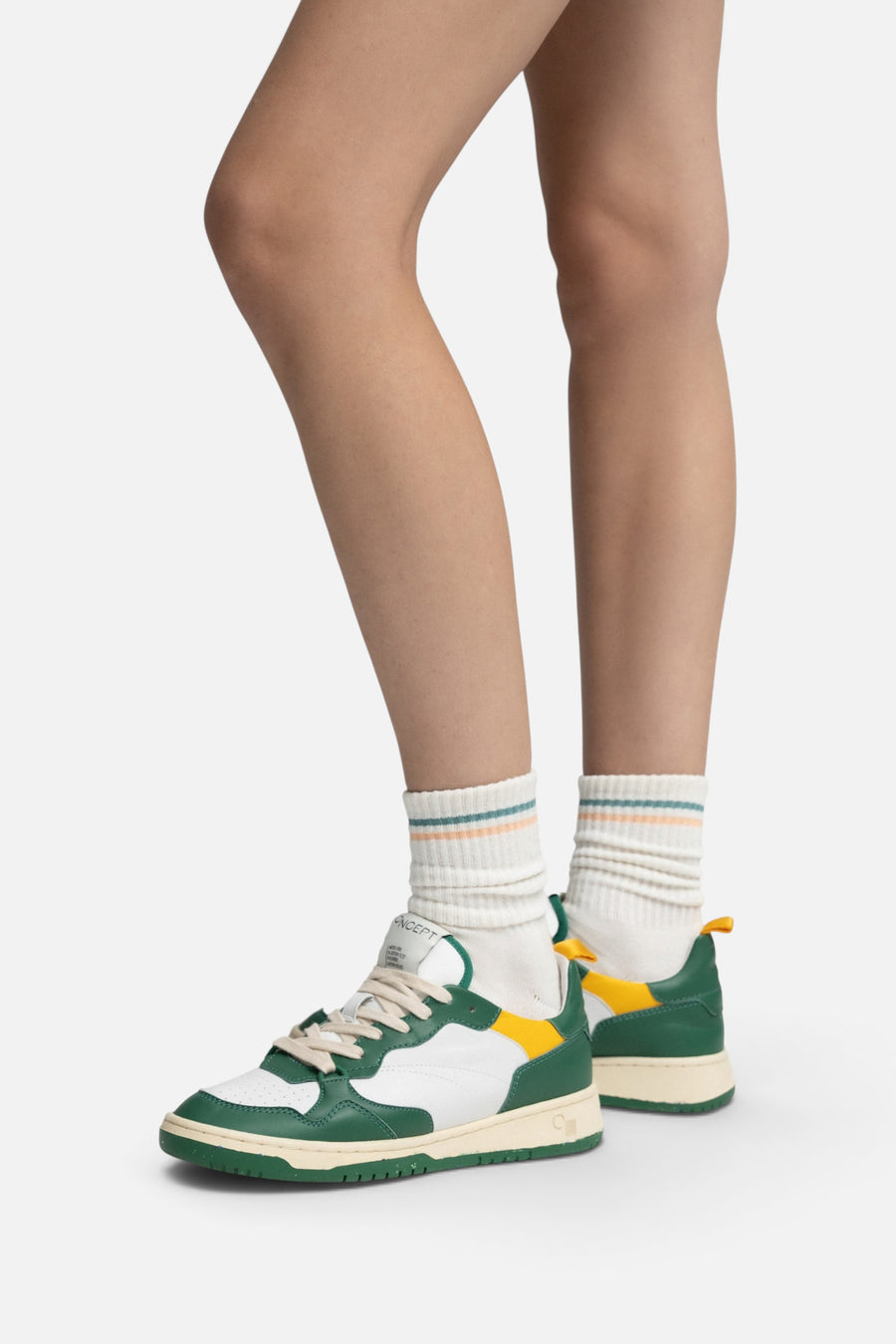 Oncept Phoenix Sneakers in Green Fields – alternate