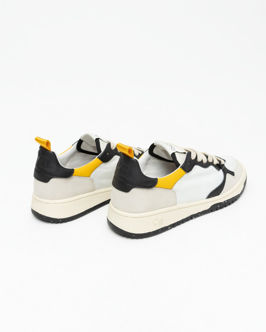Oncept Phoenix Sneakers in Night – side view