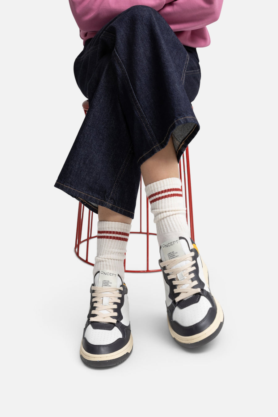 Oncept Phoenix Sneakers in Storm Grey – alternate