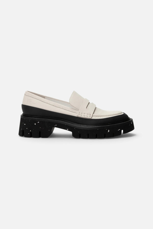 Oncept Seoul Loafer in Off White