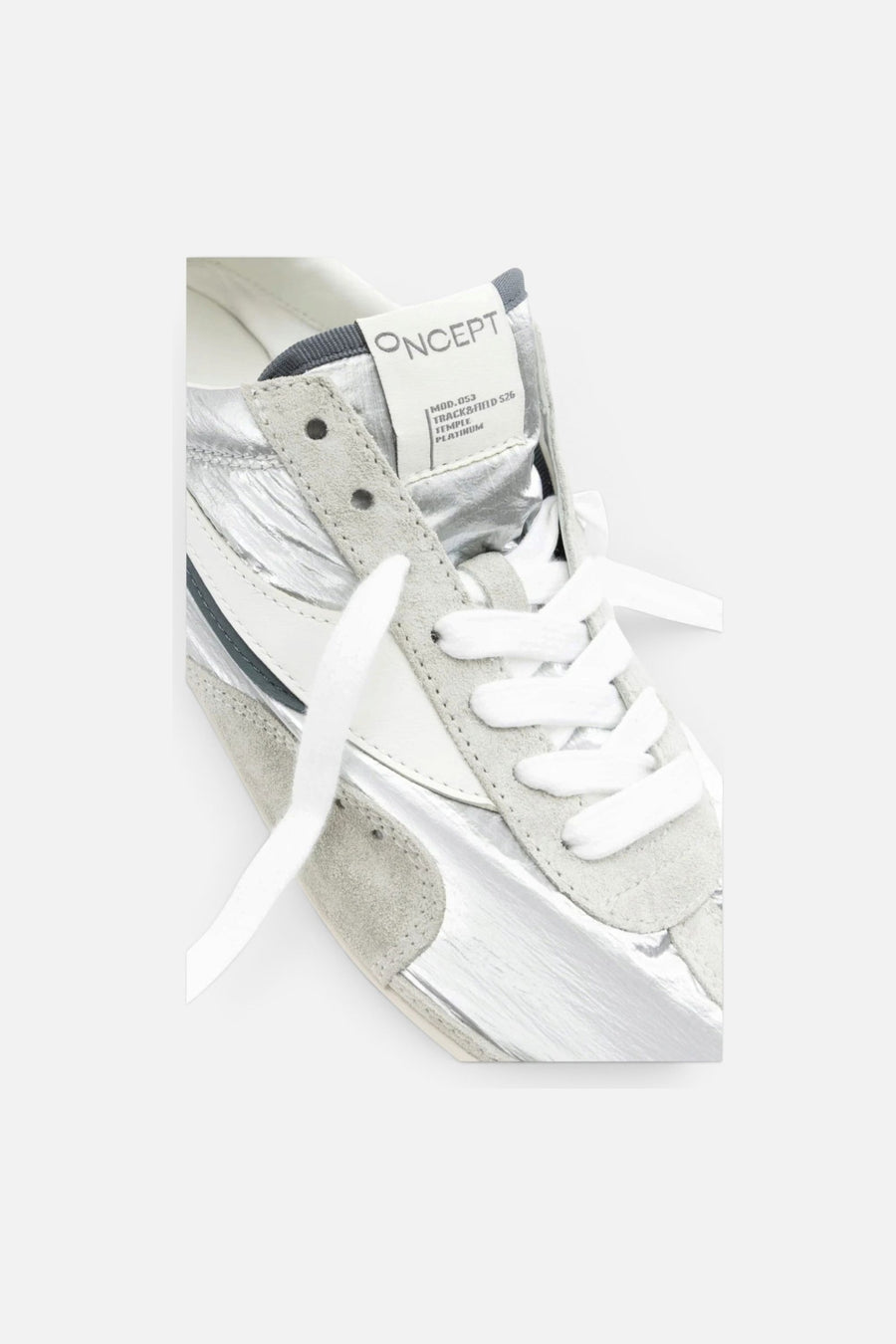 Oncept Temple Sneaker in Platinum – detail