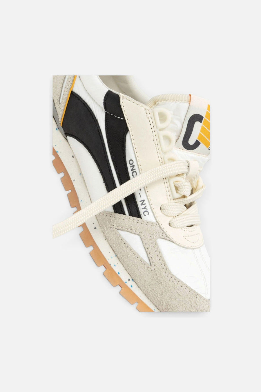 Oncept Toronto in White - Black – detail