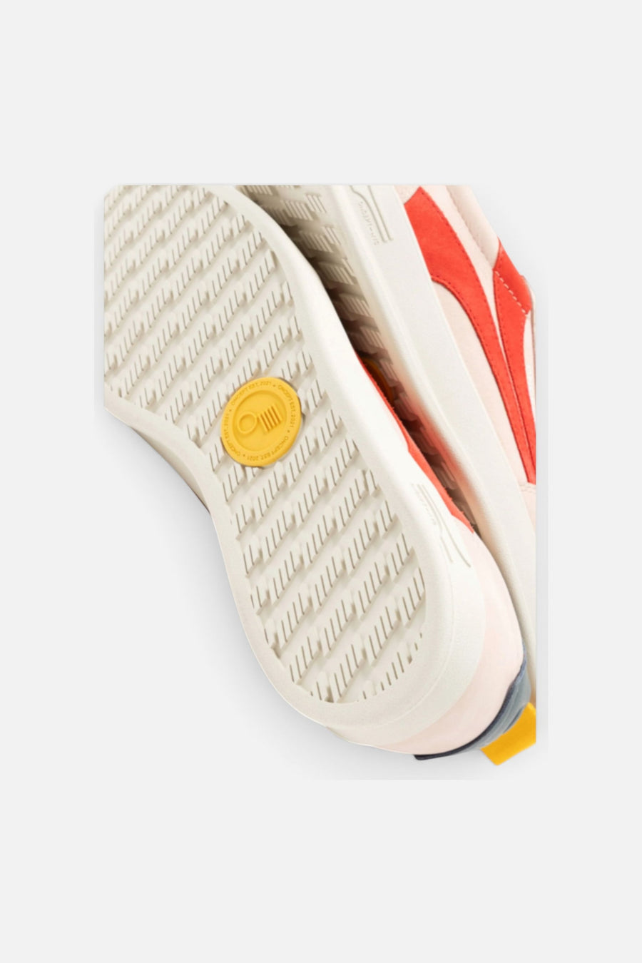 Oncept Women's Fez Sneaker in Dreamy Pink – detail