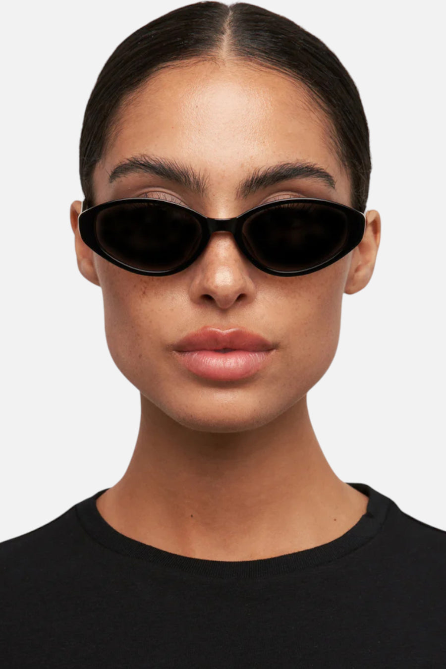 Otra Eyewear Ivy in Black & Smoke – side view