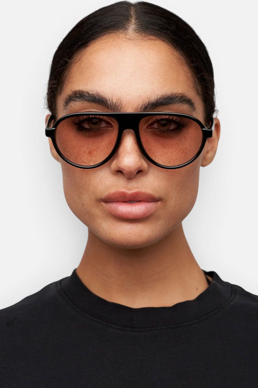 Otra Iggy Sunglasses in Black and Light Brown Fade – back view